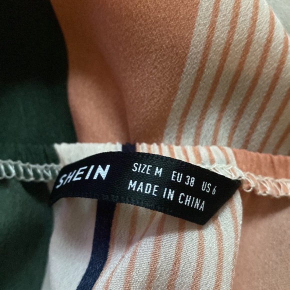 Color Block Striped Romper - Picture 4 of 4